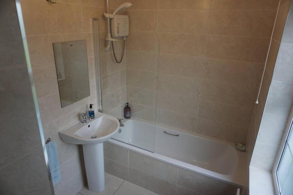 Meenadreen Cottage Donegal Town Екстериор снимка