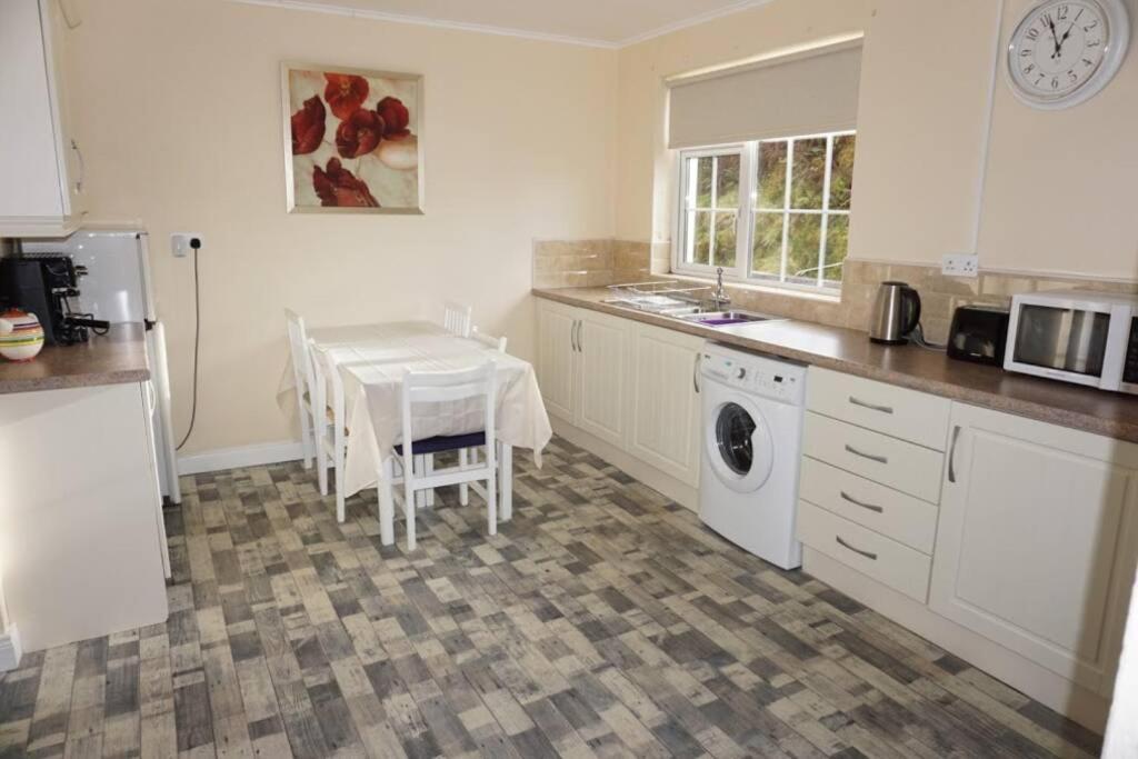 Meenadreen Cottage Donegal Town Екстериор снимка